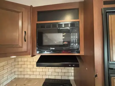2015 Jayco Eagle 306RKDS photo 8