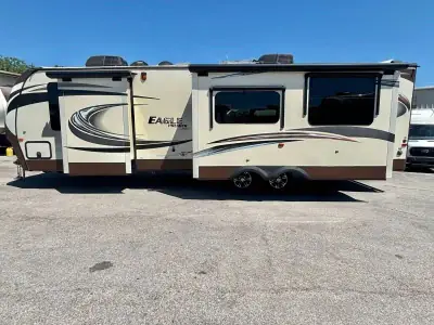 2015 Jayco Eagle 306RKDS photo 3