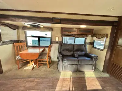 2015 Jayco Eagle 306RKDS photo 23