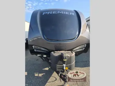 2018 Keystone Premier Ultra Lite 30RIPR photo 3