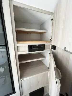 2021 Winnebago HIKE 100 H210RB photo 25