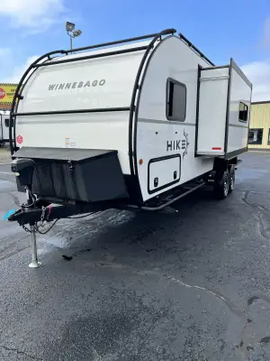 2021 Winnebago HIKE 100 H210RB photo 3