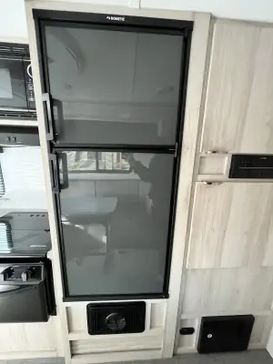 2021 Winnebago HIKE 100 H210RB photo 23