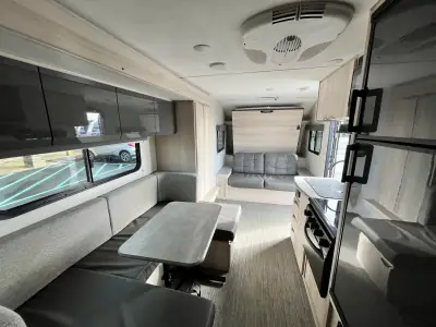 2021 Winnebago HIKE 100 H210RB photo 34