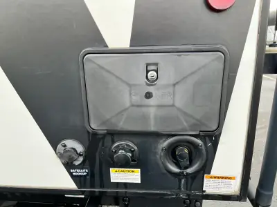 2021 Winnebago HIKE 100 H210RB photo 7