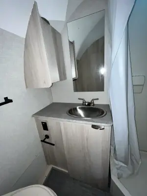 2021 Winnebago HIKE 100 H210RB photo 31