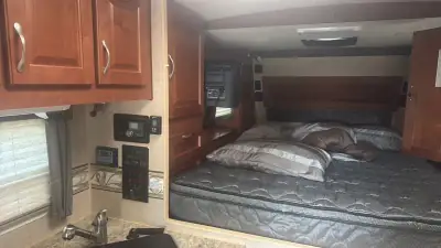 2018 Northwood Manufacturing Arctic Fox 990 photo 23