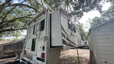 2018 Northwood Manufacturing Arctic Fox 990 photo 6