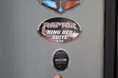 2020 Keystone RAPTOR 429 photo 4