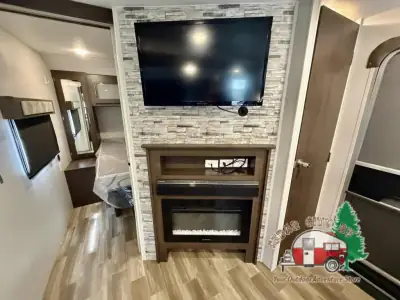 2019 Forest River Wildwood 26DBUD photo 24