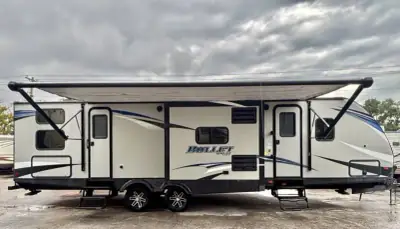 2018 Keystone BULLET 311BHS photo 24