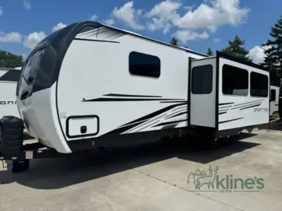 2027 Venture SportTrek Touring Edition STT292VRB photo 3