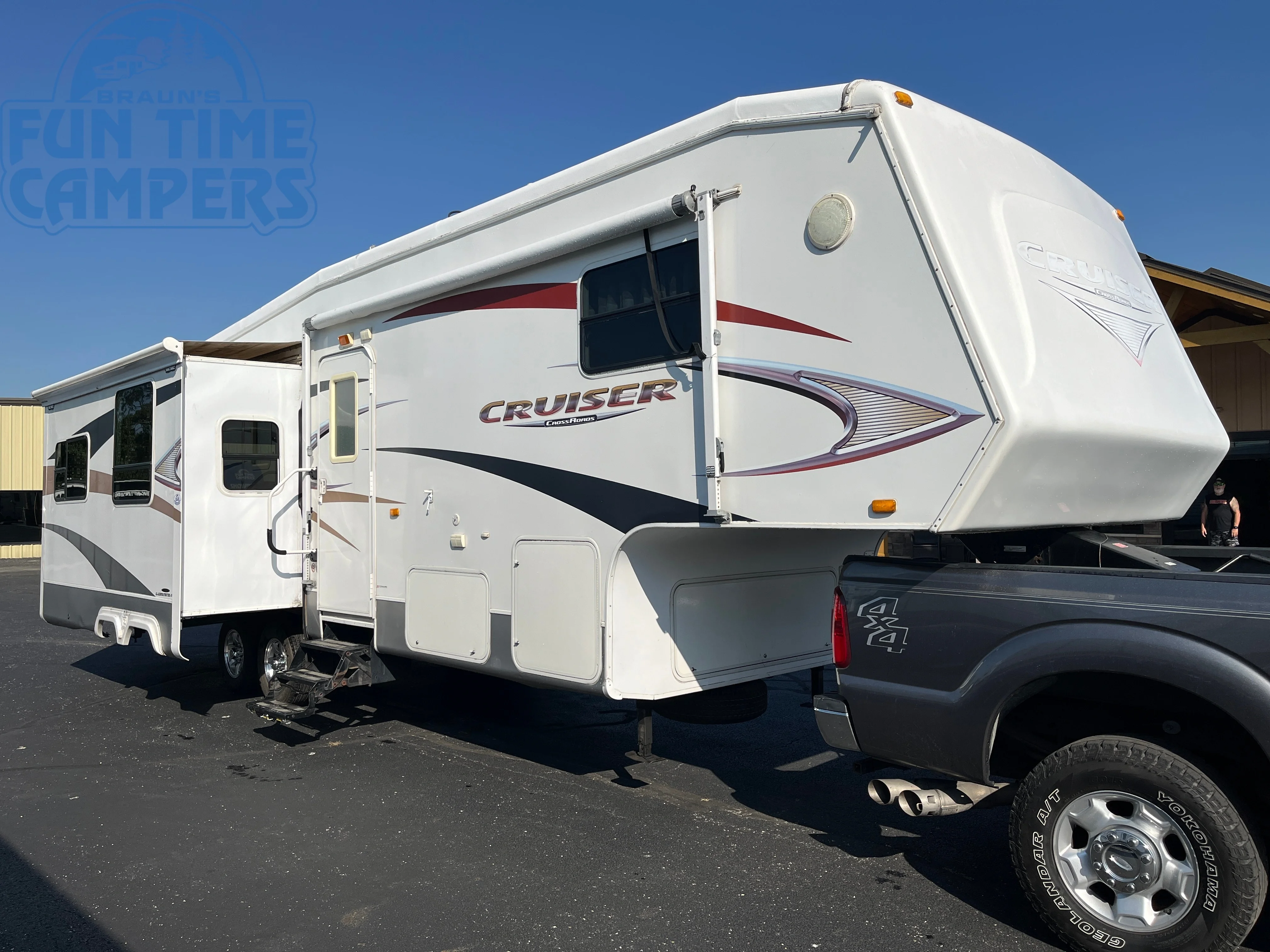 2009 Crossroads CRUISER 30SK exterior