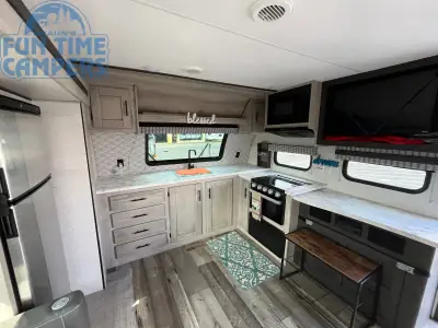 2022 K-Z CONNECT C 221FKKSE photo 18
