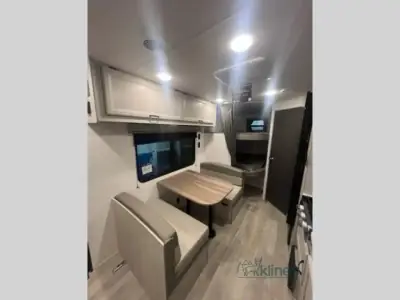 2027 Coachmen Catalina Summit Series 8 261BH photo 11