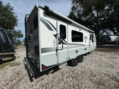 2020 Lance Lance 2285 photo 6