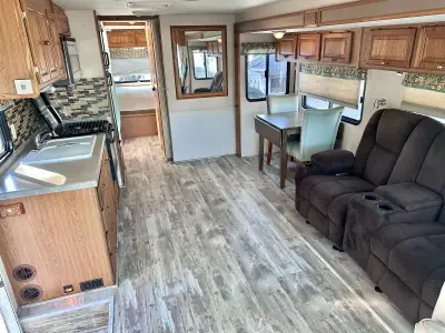 2005 Tiffin Motorhomes Allegro 31DA Ford photo 23
