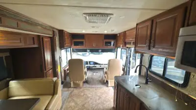 2014 Fleetwood Southwind 34A photo 45