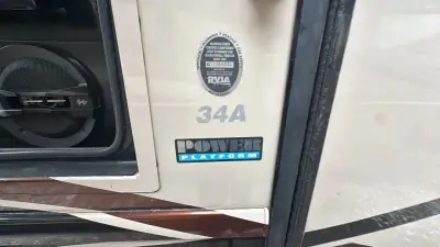 2014 Fleetwood Southwind 34A photo 8