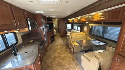 2014 Fleetwood Southwind 34A photo 17