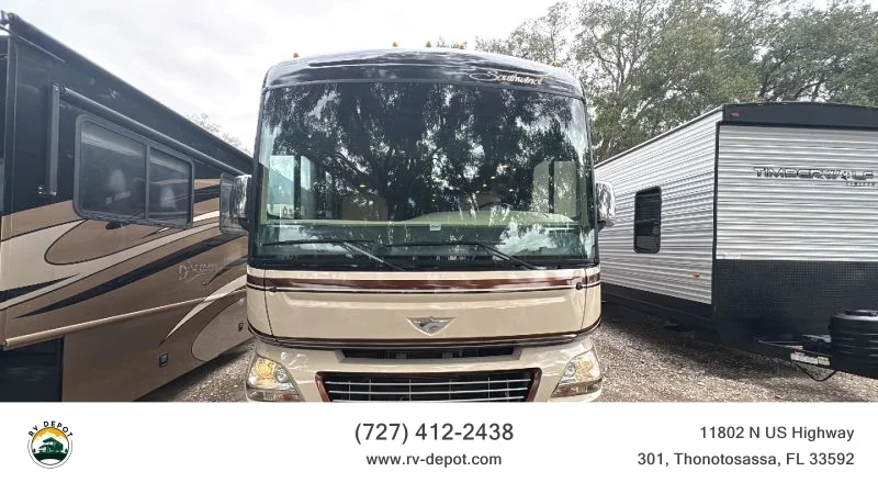 2014 Fleetwood Southwind 34A exterior