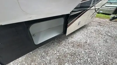 2014 Fleetwood Southwind 34A photo 55