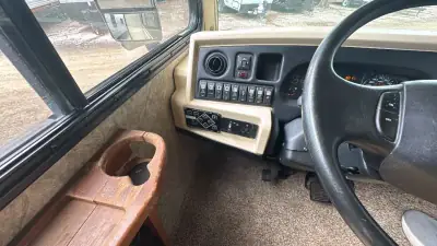 2014 Fleetwood Southwind 34A photo 14