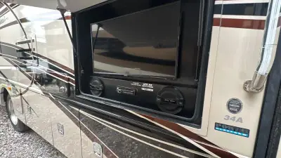 2014 Fleetwood Southwind 34A photo 7