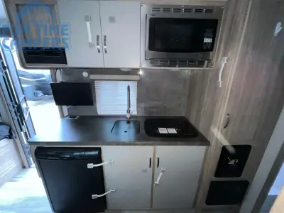 2022 Winnebago MICRO MINNIE 1700BH photo 16
