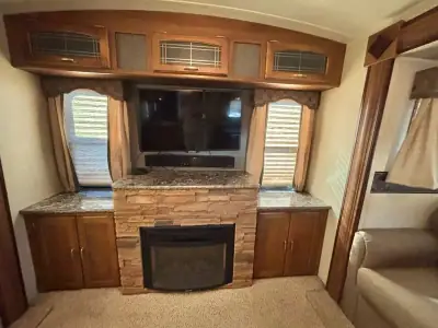2015 Keystone Springdale 311RE photo 19