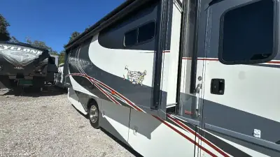 2014 Itasca Solei Series 34T photo 49