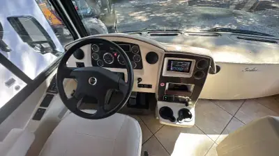 2014 Itasca Solei Series 34T photo 12