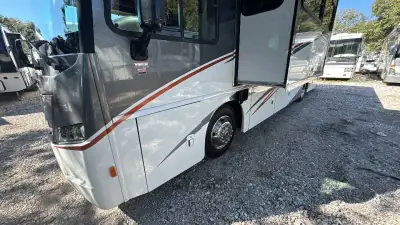 2014 Itasca Solei Series 34T photo 57