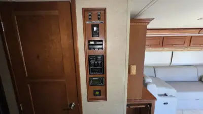 2014 Itasca Solei Series 34T photo 22