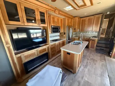 2018 Vanleigh VILANO 370 GB photo 11