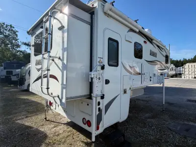 2018 Lance LANCE 1172 photo 4