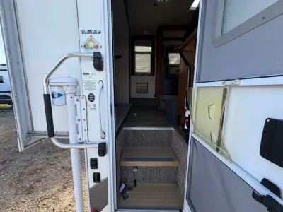 2018 Lance LANCE 1172 photo 7