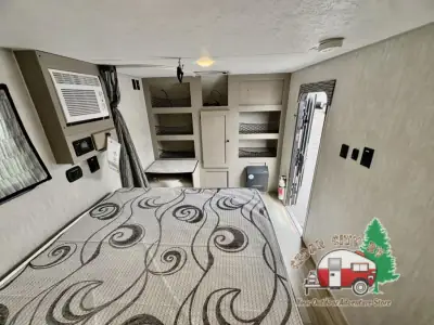2025 Coachmen Clipper ROK 13000ROK photo 12