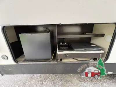 2021 Coachmen Spirit Ultra Lite 2659BH photo 12