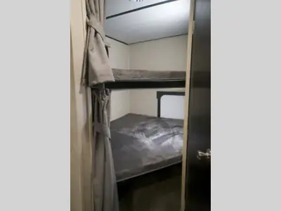 2021 Coachmen Spirit Ultra Lite 2659BH photo 37