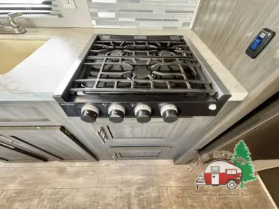 2020 Shasta Rvs Shasta 18BH photo 17