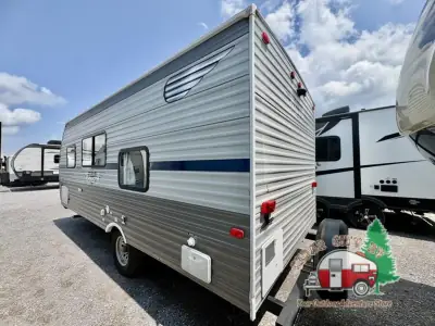 2020 Shasta Rvs Shasta 18BH photo 5