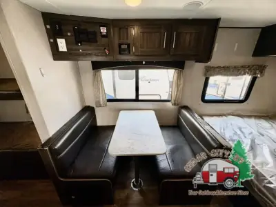 2020 Shasta Rvs Shasta 18BH photo 20