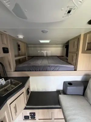 2025 Travel Lite TRAVEL LITE 900U photo 9