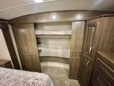 2016 Evergreen Bay Hill Fifth Wheel 295RL photo 22