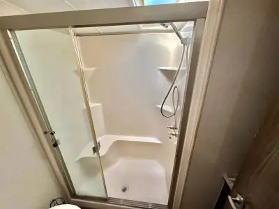 2016 Evergreen Bay Hill Fifth Wheel 295RL photo 23