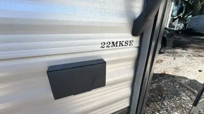 2023 Cherokee By Forest River Grey Wolf SE 22MKSE photo 9
