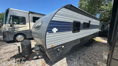 2023 Cherokee By Forest River Grey Wolf SE 22MKSE photo 3