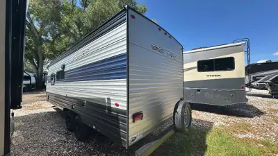 2023 Cherokee By Forest River Grey Wolf SE 22MKSE photo 5