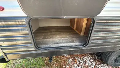 2023 Cherokee By Forest River Grey Wolf SE 22MKSE photo 8